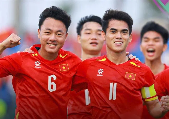 Hỗ trợ khách hàng chuyên nghiệp 24/7